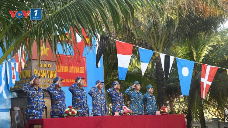 Các đơn vị trên quần đảo Trường Sa sôi nổi ra quân huấn luyện năm 2025