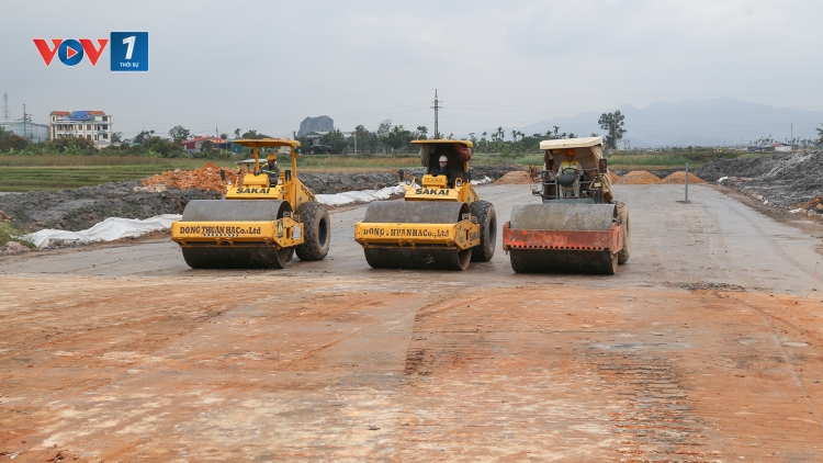 Quảng Ninh: Đồng bộ giải pháp khơi thông nguồn lực đầu tư