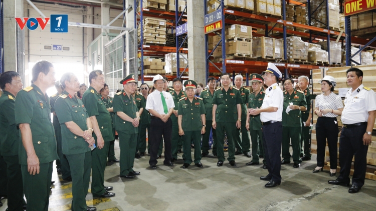 Đoàn Ban liên lạc truyền thống cựu chiến binh Quân đoàn 2 thăm Tổng công ty Tân cảng Sài Gòn