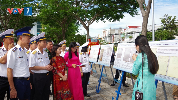 Bồi đắp tình yêu biển đảo đến các thế hệ thông qua triển lãm