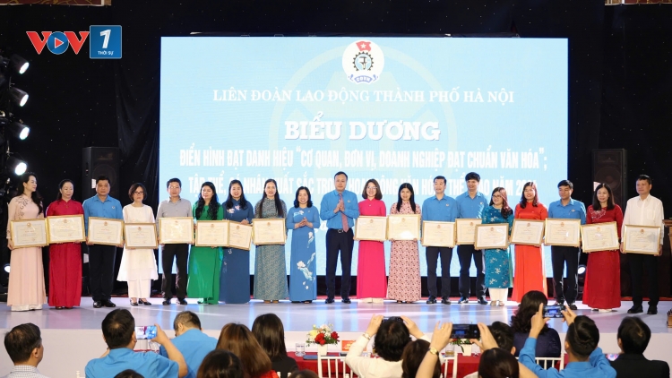 Hà Nội: Biểu dương điển hình đạt danh hiệu “Cơ quan, đơn vị, doanh nghiệp đạt chuẩn văn hóa”