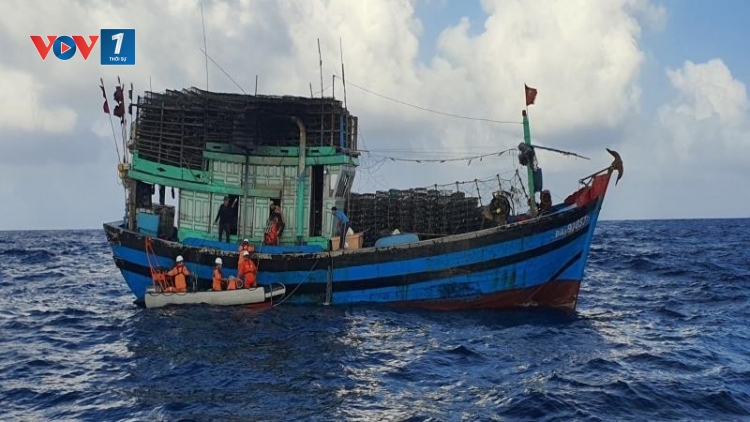 Đảm bảo an toàn cho ngư dân, vươn khơi phát triển kinh tế biển (16/03/2025)