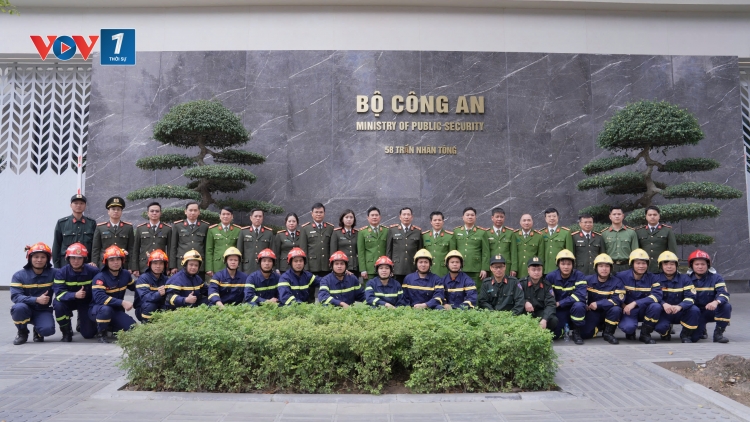 Bộ Công an xuất quân Đội cứu nạn cứu hộ lên đường thực hiện nhiệm vụ tại Myanmar