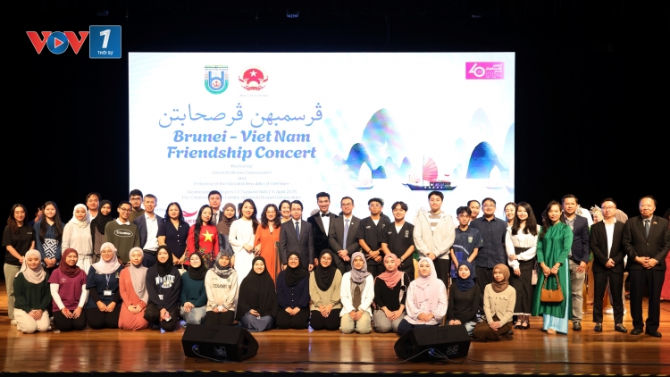 Hòa nhạc hữu nghị Việt Nam - Brunei kỷ niệm 50 năm thống nhất đất nước