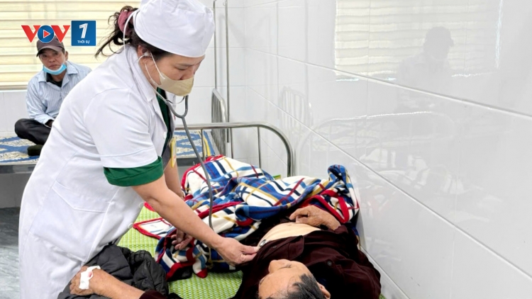 Hà Tĩnh khắc phục quá tải giường bệnh nhằm nâng cao chất lượng khám chữa bệnh (07/04/2025)