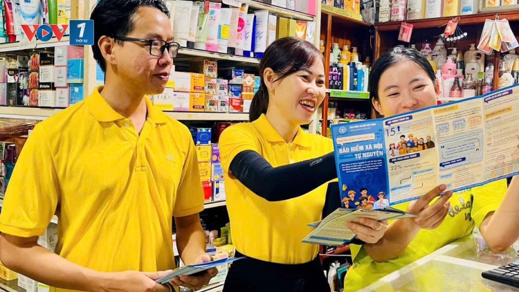 Phát triển hơn 35 nghìn người tham gia Bảo hiểm xã hội tự nguyện, Bảo hiểm y tế trong ngày ra quân