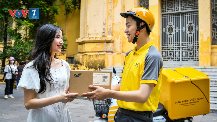 Bưu điện Việt Nam hoạt động xuyên lễ 30/4 và 1/5 phục vụ người dân và doanh nghiệp