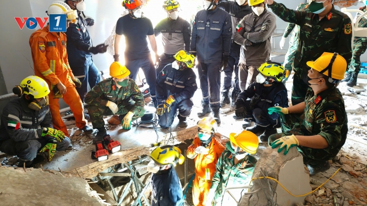 Đoàn Việt Nam đã phối hợp tìm kiếm được hơn 20 nạn nhân