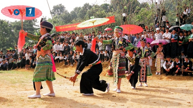 Nhiều hoạt động lễ hội chào mừng 50 năm giải phóng miền Nam, thống nhất đất nước
