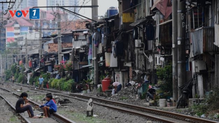 Tầng lớp trung lưu ở Indonesia ngày càng suy giảm tác động tới nền kinh tế nước này