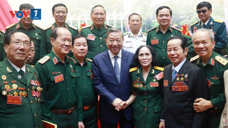 Thời sự 12h 9/4/2025: Tổng Bí thư Tô Lâm gặp mặt các cựu cán bộ, thanh niên xung phong tại Hà Nội