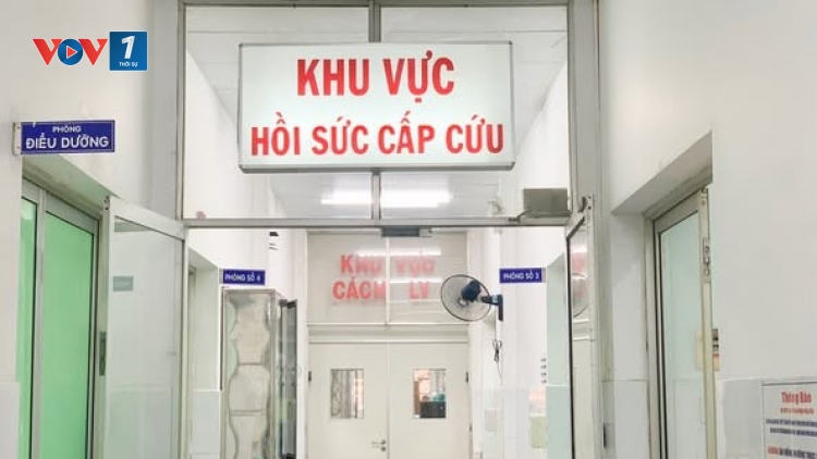 5 người ngộ độc nặng, 1 người tử vong do uống rượu trái cây khi đi du lịch (Ngày 2/4/2025)