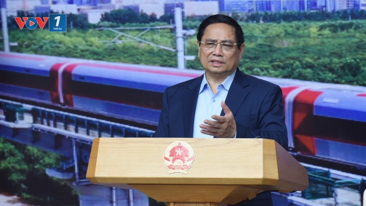 Thủ tướng: “Thần tốc, táo bạo”, rõ trách nhiệm, rõ thẩm quyền trong thực hiện các dự án đường sắt