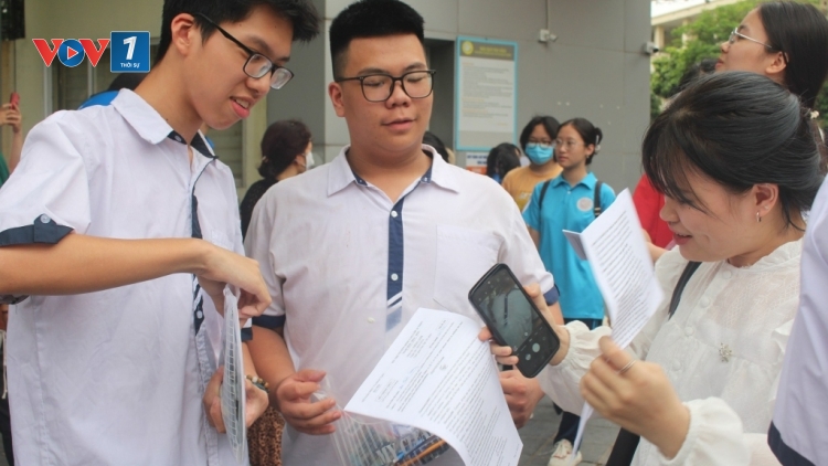 Thời sự 12h 04/5/2025: Hà Nội sẽ công bố điểm thi và điểm chuẩn vào lớp 10 cùng một thời điểm