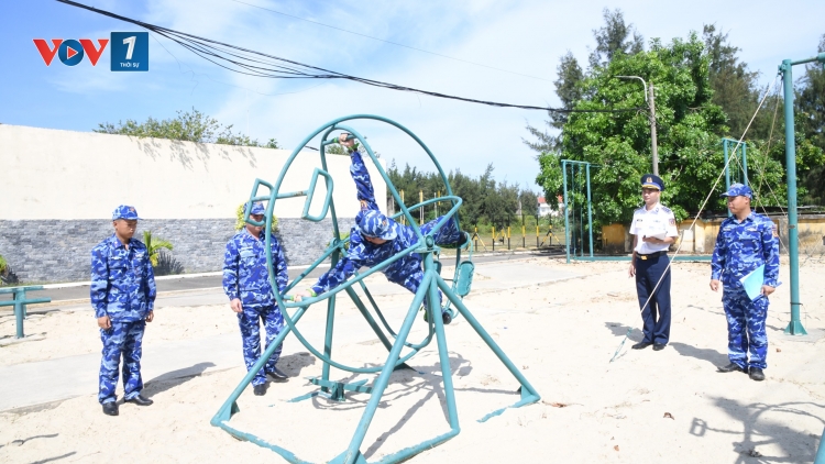 Vùng Cảnh sát biển 2 nâng cao chất lượng huấn luyện điều lệnh, thể dục thể thao