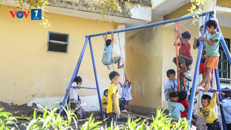 Chính sách miễn học phí: Niềm vui cho người dân miền núi Điện Biên