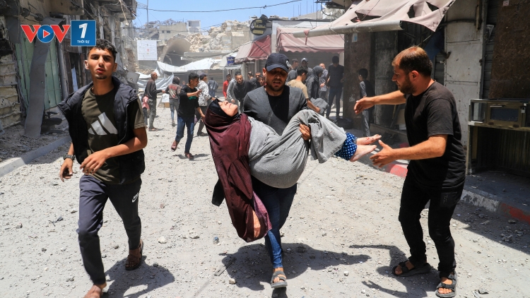 Israel mở lại các cuộc không kích vào Syria