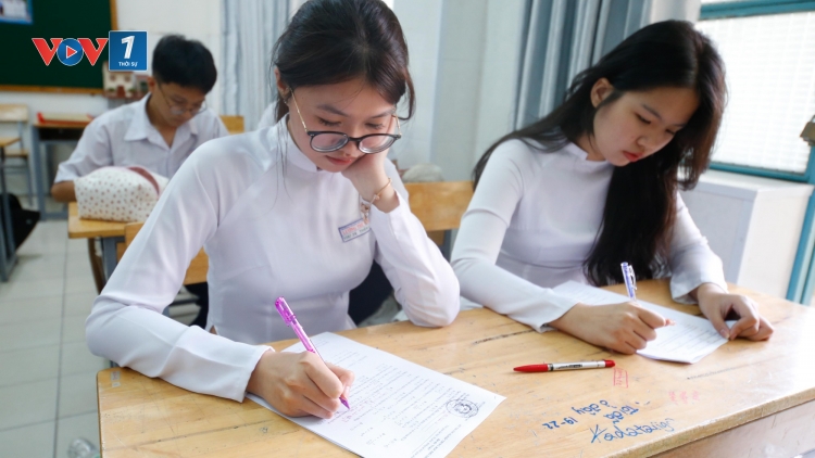 Theo dòng thời sự chiều 27/5/2025