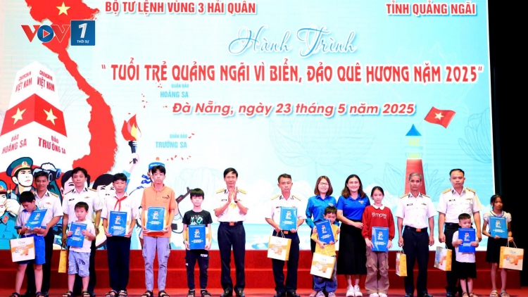 Tuổi trẻ Quảng Ngãi vì biển, đảo quê hương