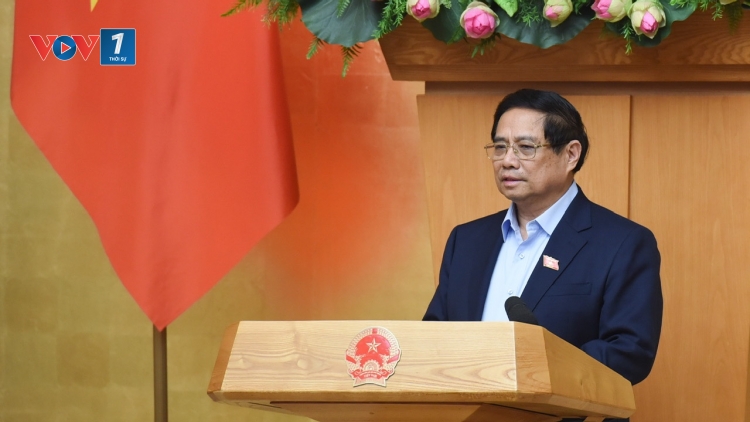 Thủ tướng: Khẩn trương bố trí ngay kinh phí để chi trả cho người xin nghỉ theo chế độ và dôi dư