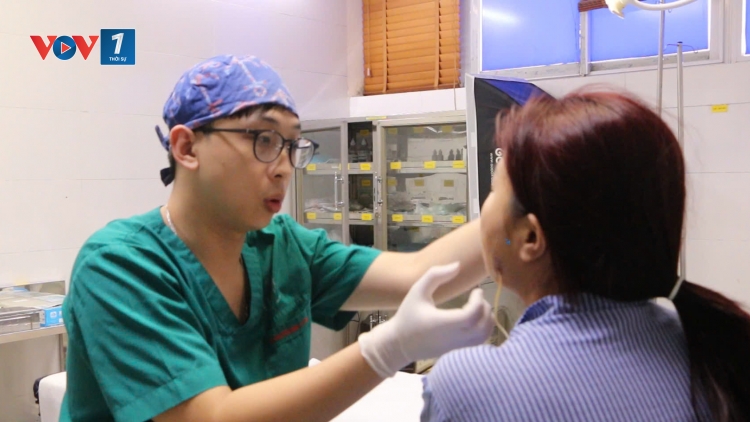 Cảnh báo biến chứng do tiêm botox gọn hàm