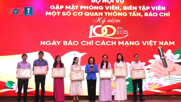 Báo chí khơi dậy niềm tin vào công cuộc cải cách hành chính, sắp xếp tổ chức bộ máy.