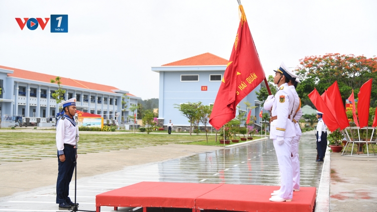 Lễ tuyên thệ Chiến sĩ mới Vùng 5 Hải quân: Trưởng thành từ kỷ luật và khát vọng cống hiến