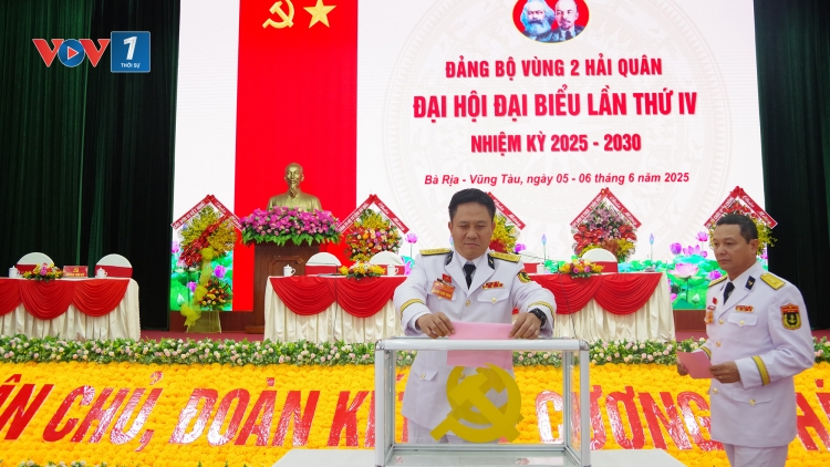 Vùng 2 Hải quân bước vào nhiệm kỳ mới: Mạnh chính trị - Giỏi chiến đấu - Vững chủ quyền