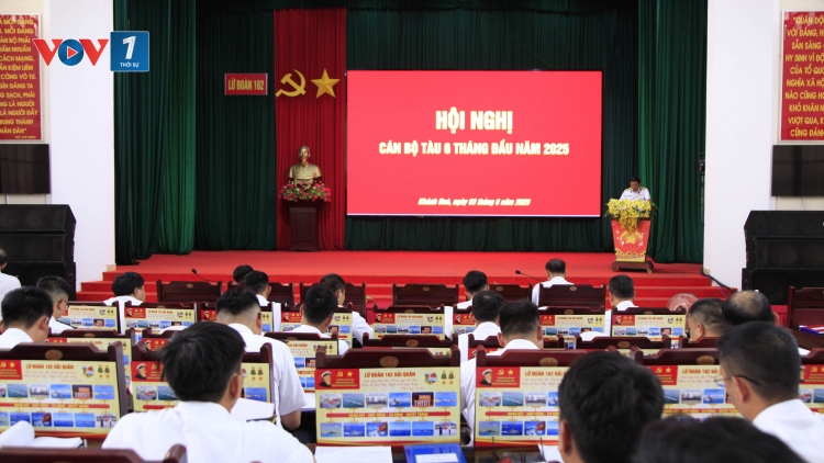 Đội ngũ cán bộ tàu Lữ đoàn 162 hoàn thành xuất sắc nhiều nhiệm vụ