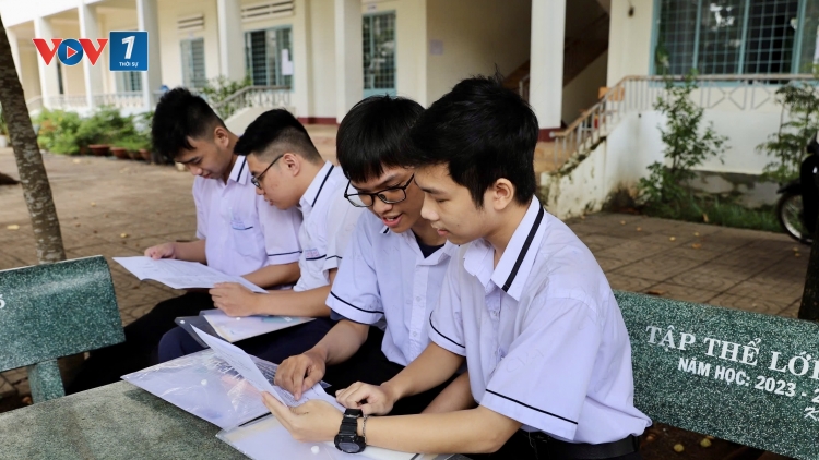 Thí sinh tại Đắk Lắk nhận xét đề thi các môn tổ hợp đều có tính phân hóa rõ rệt