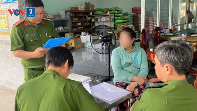 Cà Mau: Phát hiện 11 tấn phân bón và thuốc bảo vệ thực vật lậu