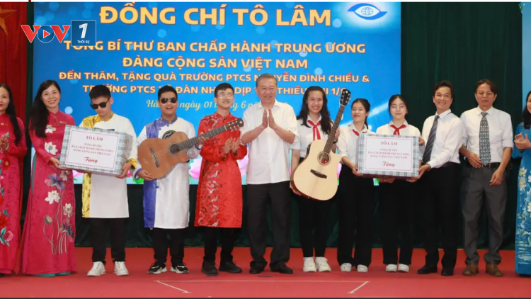 Thời sự 18h 1/6/2025: Tổng Bí thư Tô Lâm thăm các trường học đặc biệt của Hà Nội