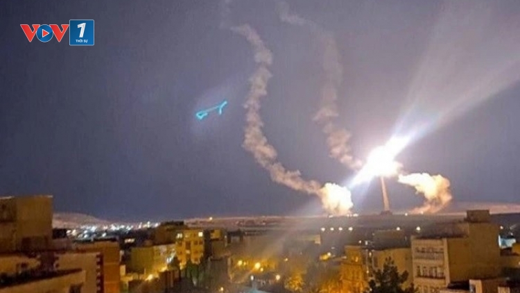 Thời sự 12h 13/6/2025: Iran tuyên bố trả đũa các cuộc tấn công của Israel