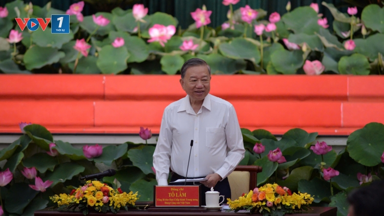 Thời sự 18h 18/6/2025: Tổng Bí thư Tô Lâm làm việc với lãnh đạo TPHCM, Bà Rịa Vũng Tàu, Bình Dương