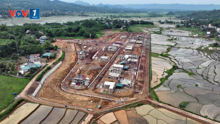 Người dân vùng thiên tai Phú Thọ sớm được an cư bởi việc điều hành hiệu quả từ chính quyền 2 cấp