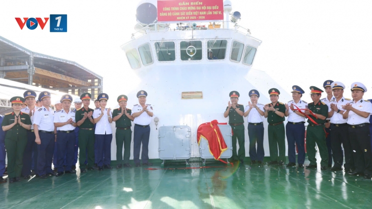 Gắn biển công trình chào mừng Đại hội đại biểu Đảng bộ Cảnh sát biển Việt Nam lần thứ VI