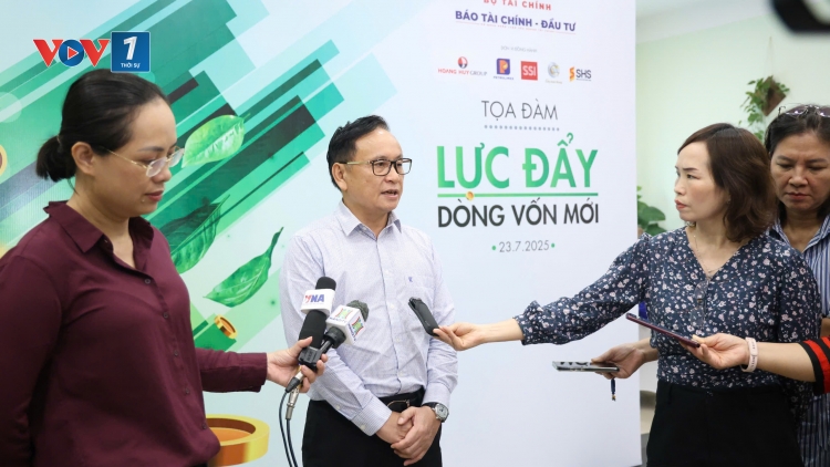 Hoàn thiện và phát triển kênh huy động vốn quan trọng cho nền kinh tế