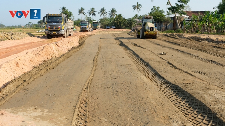 Quảng Ngãi: Tập trung thi công các dự án, công trình trọng điểm