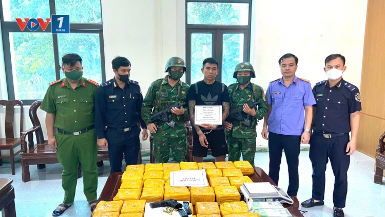 Ngăn chặn đường dây vận chuyển hơn 45 kg ma túy từ Lào về Việt Nam tiêu thụ