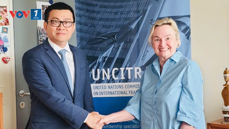 Việt Nam tăng cường hợp tác với Ủy ban Luật Thương mại quốc tế LHQ