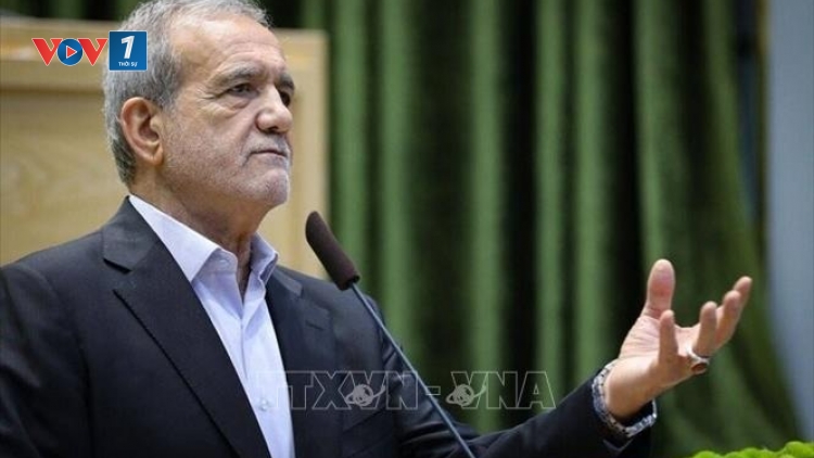 Tổng thống Iran ban hành luật đình chỉ hợp tác với IAEA