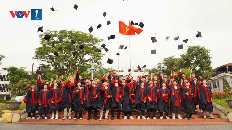 "Doanh nghiệp khát nhân lực: Cơ hội nào dành cho bạn trẻ học nghề?"