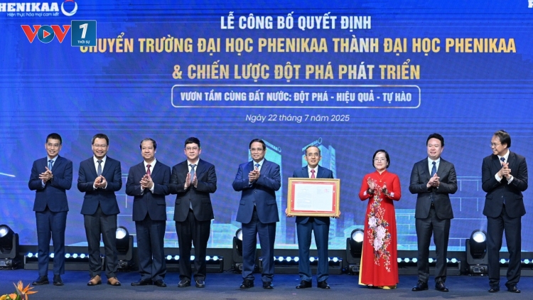 Thủ tướng: Đại học Phenikaa tiên phong đi đầu trong phát triển khoa học công nghệ, đổi mới sáng tạo