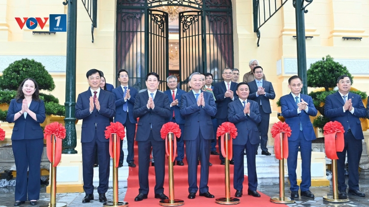 Lãnh đạo Đảng, Nhà nước dự lễ bàn giao toà nhà Bắc Bộ Phủ số 2 Lê Thạch