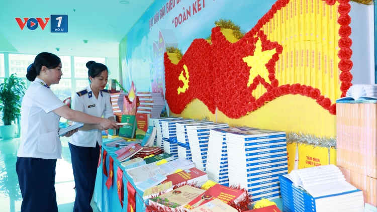 "Phất cao cờ hồng tháng Tám"– Sẵn sàng cho Đại hội Đảng bộ Cảnh sát biển lần thứ VI