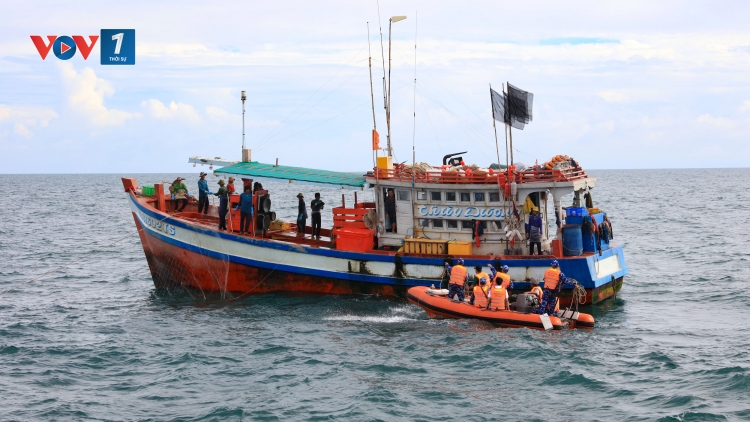 Cảnh sát biển Việt Nam kiểm tra công tác IUU tại vùng biển giáp ranh Việt Nam - Malaysia - Thái Lan
