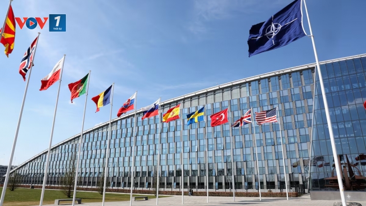 Các nhà ngoại giao châu Âu cảnh báo sẵn sàng bắn hạ máy bay vi phạm không phận NATO