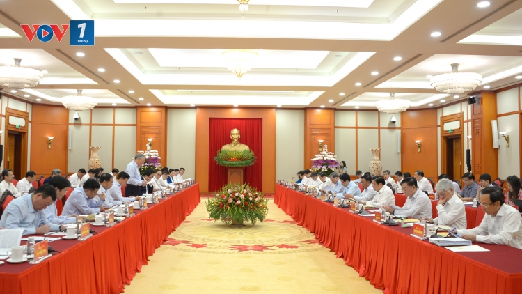 Thời sự 12h 10/9/2025: Bộ Chính trị làm việc với Ban Thường vụ Đảng ủy Chính phủ