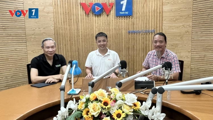 Cắt giảm, đơn giản hóa thủ tục hành chính, cải thiện môi trường đầu tư - kinh doanh cho doanh nghiệp