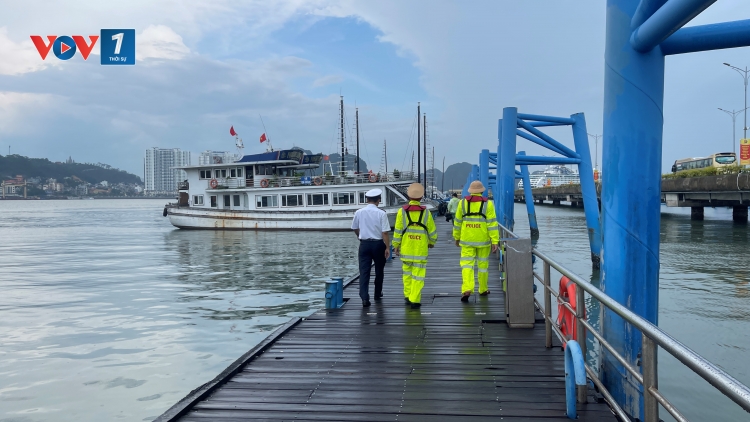 Quảng Ninh cấm biển từ 10h sáng nay 24/9